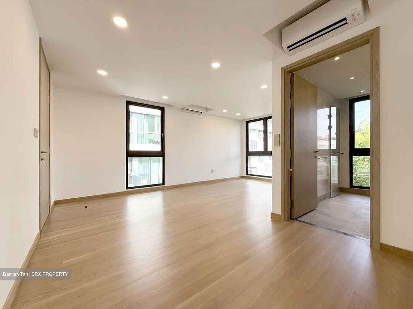 Fernhill Road (D10), Semi-Detached #534166591